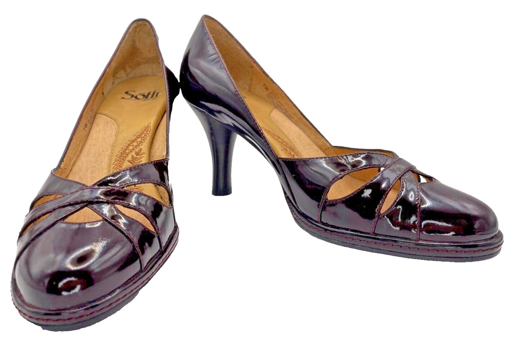 Elegant Sofft Dark Burgundy Patent Leather Pump Heel Shoe Size 7W - Pre Owned